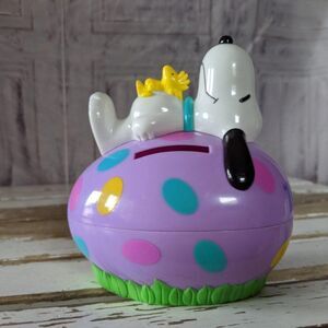Vintage Whitman’s Candies Snoopy & Woodstock Easte